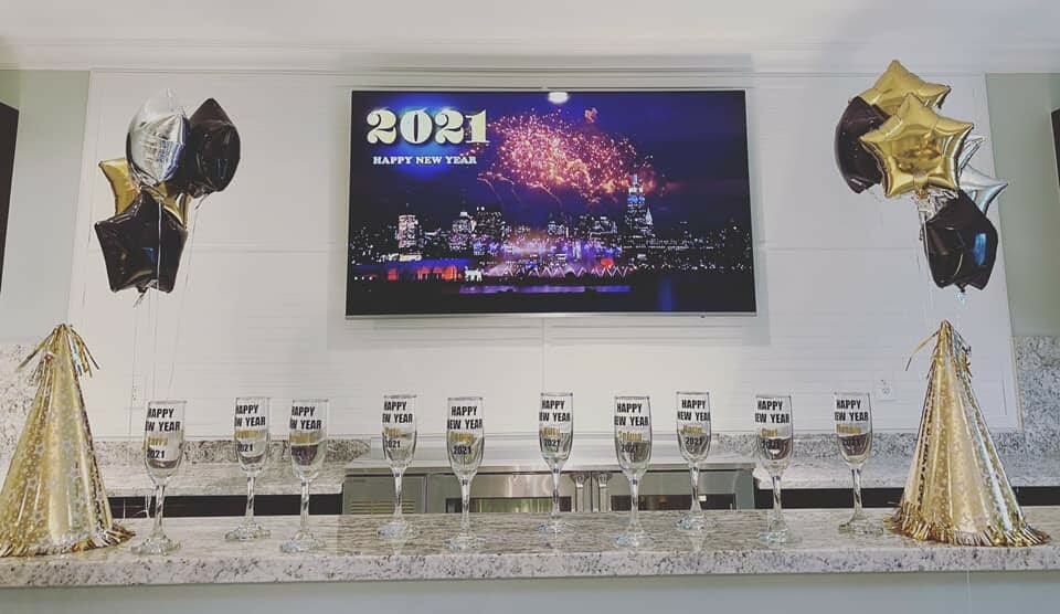 Vineyard Bluffton NYE Drinks